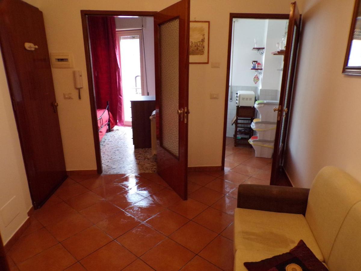 Il Porticciolo Apartment Giardini Naxos Bagian luar foto