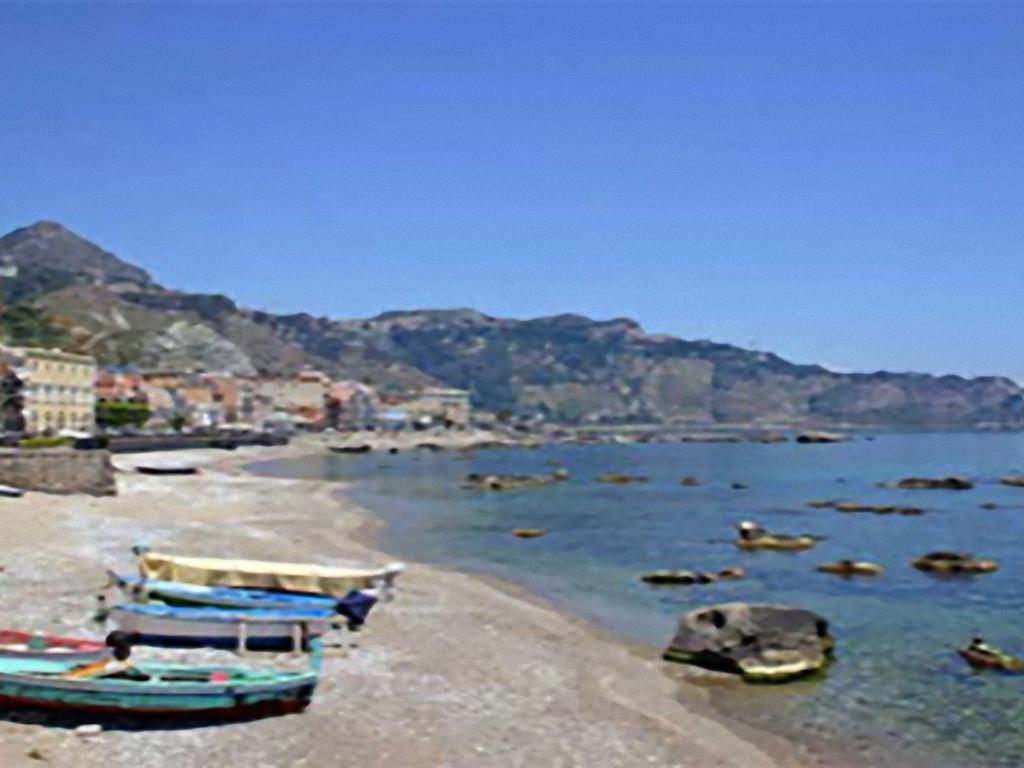 Il Porticciolo Apartment Giardini Naxos Ruang foto